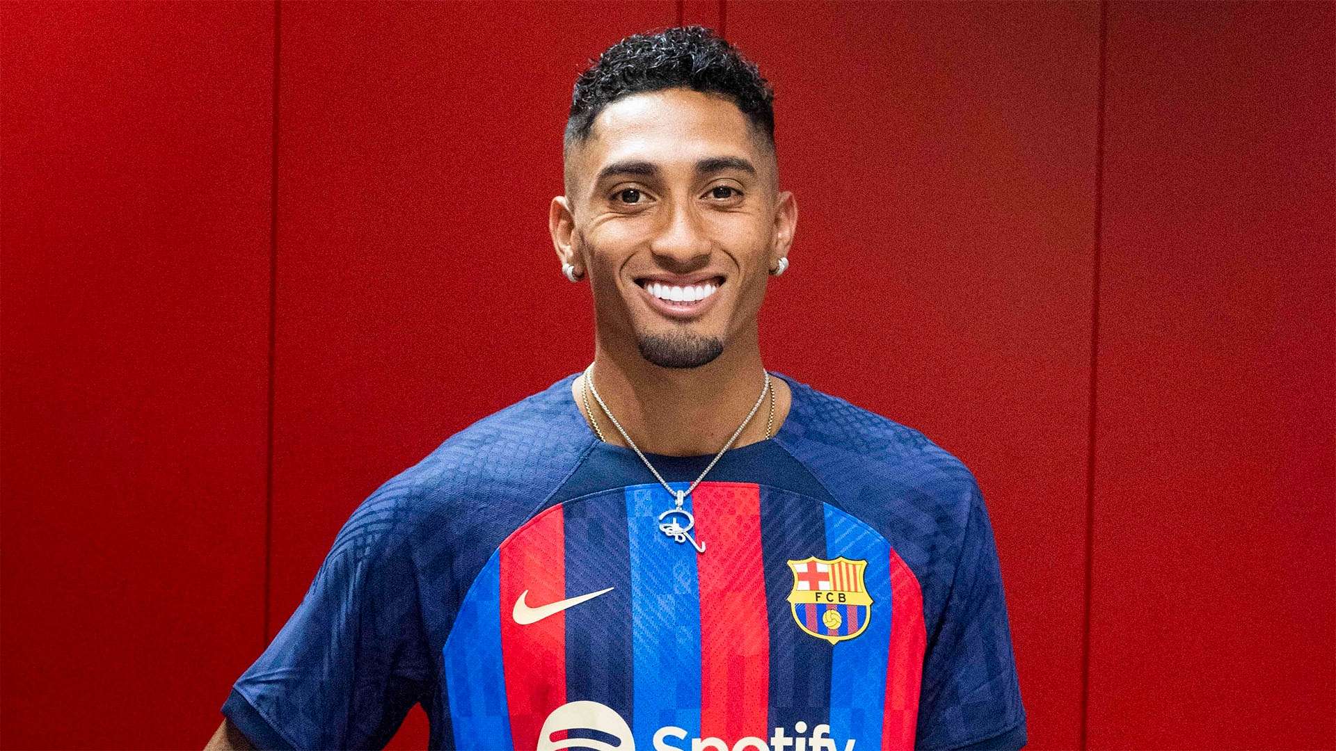 曼昱身上再 曼昱身上再